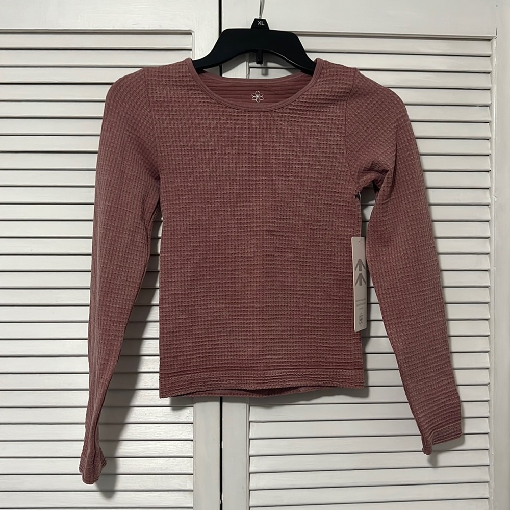 new aura long sleeve